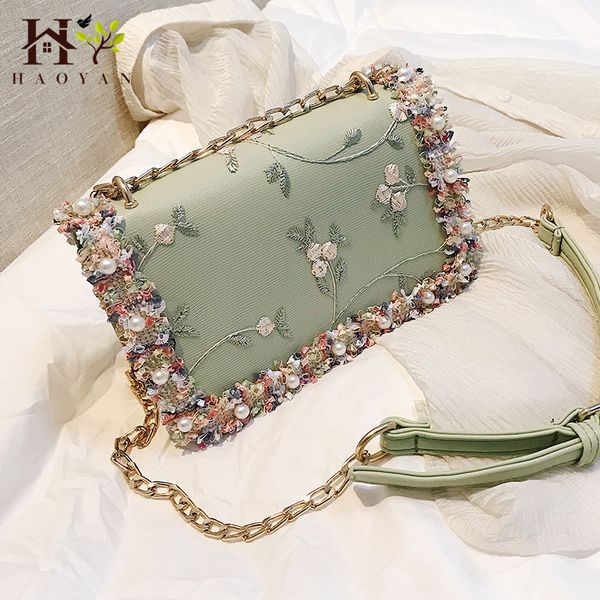 2020 new ladies messenger bag wild small chain messenger bag female luxury shoulder pearl handbag
2020 new ladies messenger bag wild small chain messenger bag female luxury shoulder pearl handbag