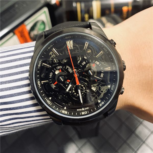 2019 новые автоматические механические часы мужчины Datejust 42 мм из нержавеющей стали
2019 новые автоматические механические часы мужчины Datejust 42 мм из нержавеющей стали