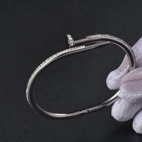 ногтей браслет Cartier браслеты роскошные дизайнер ювелирных изделий Мужские браслеты Cartier любви браслет алмазов титана стали ювелирные изделия
ногтей браслет Cartier браслеты роскошные дизайнер ювелирных изделий Мужские браслеты Cartier любви браслет алмазов титана стали ювелирные изделия