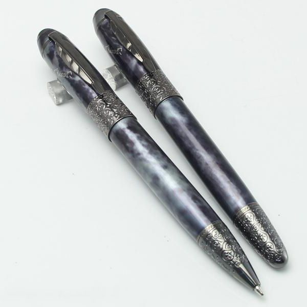 luxury mb pen with maple leaf clip office&school supplies ballpoint pens/rollerball pen for writing, Blue;orange
luxury mb pen with maple leaf clip office&school supplies ballpoint pens/rollerball pen for writing, Blue;orange