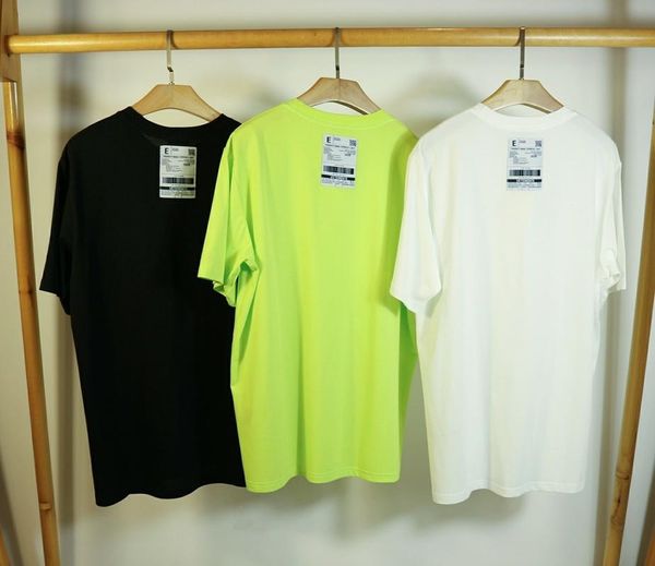 20ss vetements и футболки весна vetements и топ тройники футболки мужчины женщины письма печать дикий свободного покроя с коротким рукавом п, White;black
20ss vetements и футболки весна vetements и топ тройники футболки мужчины женщины письма печать дикий свободного покроя с коротким рукавом п, White;black