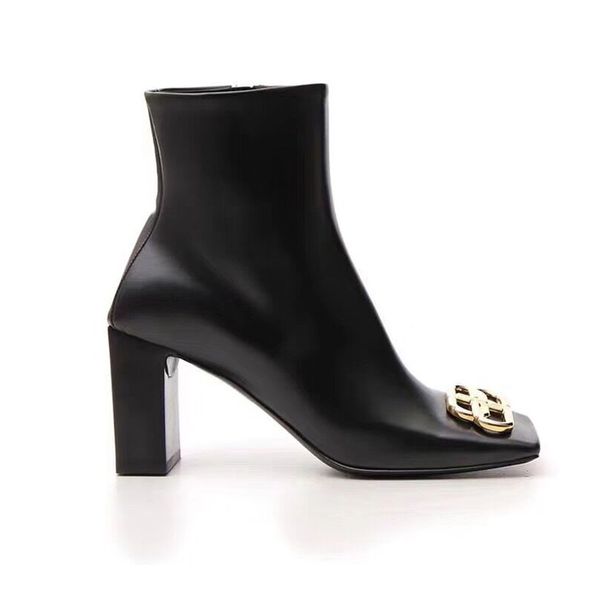 2019 autumn and winter new outdoor metal flat head with ankle boots female thick with square head retro women's shoes martin boots, Black
2019 autumn and winter new outdoor metal flat head with ankle boots female thick with square head retro women's shoes martin boots, Black