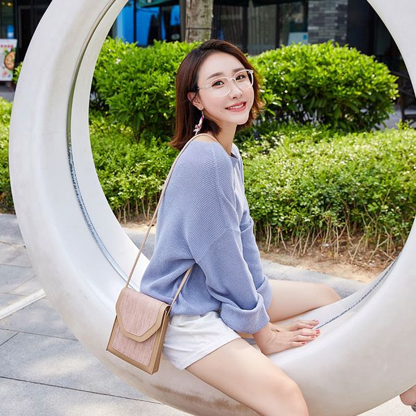 multi-function handbag solid color mobile phone diagonal cross coin purse 2019 new fashion pu small square bag
multi-function handbag solid color mobile phone diagonal cross coin purse 2019 new fashion pu small square bag