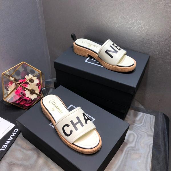 2019i new men and women slippers leather men and women letter sandals casual non-slip summer casual couple slippers
2019i new men and women slippers leather men and women letter sandals casual non-slip summer casual couple slippers
