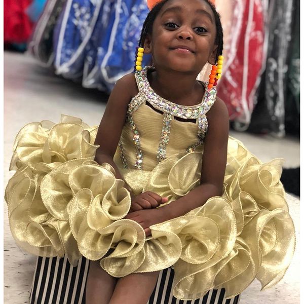 2019 Lovely Cupcake Little Girls Pageant Dresses Beads Rhinestone Sleeveless Flower Girl Dress for Wedding For Little Girls Party Gowns