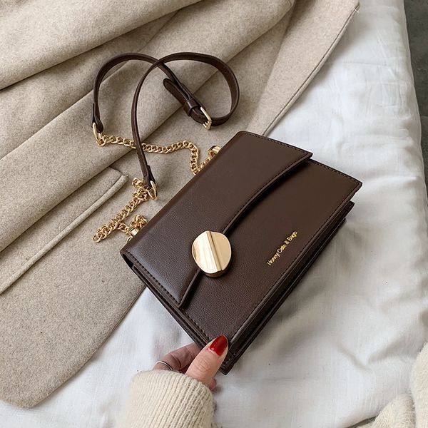 retro bag woman 2019 new chaohan version simple lady slanted bag fashion chain square
retro bag woman 2019 new chaohan version simple lady slanted bag fashion chain square