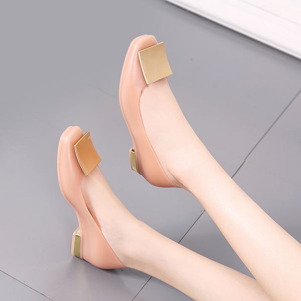 summer 2020 transparent crystal shoes waterproof sandals jelly sandals women's casual comfortable baotou plastic shoes, Black
summer 2020 transparent crystal shoes waterproof sandals jelly sandals women's casual comfortable baotou plastic shoes, Black