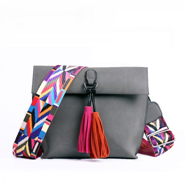 новые женской сумка кисточкой crossbody сумка для девочек сумки на плече женского дизайнер сумка bolsa feminina bolsos muje # 38
новые женской сумка кисточкой crossbody сумка для девочек сумки на плече женского дизайнер сумка bolsa feminina bolsos muje # 38
