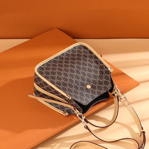 designer bags european and american fashion shoulder bag female retro bucket bag old pattern handbag gift bag l9687
designer bags european and american fashion shoulder bag female retro bucket bag old pattern handbag gift bag l9687