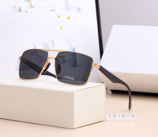 male classic polarized sunglasses bright retro lady sunglasses driver driving, White;black
male classic polarized sunglasses bright retro lady sunglasses driver driving, White;black
