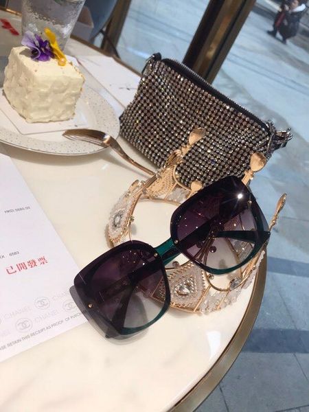 2019 quality classic pilot sunglasses designer brand mens womens sun glasses eyewear metal glass lenses, Blue;gray
2019 quality classic pilot sunglasses designer brand mens womens sun glasses eyewear metal glass lenses, Blue;gray
