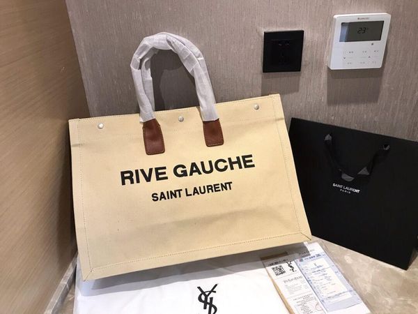 europe and america fashion women handbag flowers bag with good quality bags beach bags shopping bags cosmetic handbags backpack purse
europe and america fashion women handbag flowers bag with good quality bags beach bags shopping bags cosmetic handbags backpack purse