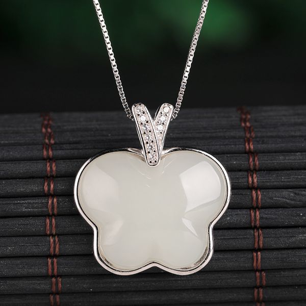 silver inlaid hetian jade pendant with certificate of manufacturers selling silver gloss white jade butterfly
silver inlaid hetian jade pendant with certificate of manufacturers selling silver gloss white jade butterfly