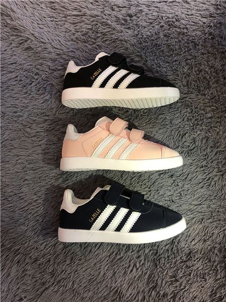 A3 2019 New Sale Chilren Shoes Gazelle Suede Low Cut Casual Flat Shoes Brand Sneakers For Unisex Zapatillas Walking Shoes Trainers 36-45
A3 2019 New Sale Chilren Shoes Gazelle Suede Low Cut Casual Flat Shoes Brand Sneakers For Unisex Zapatillas Walking Shoes Trainers 36-45