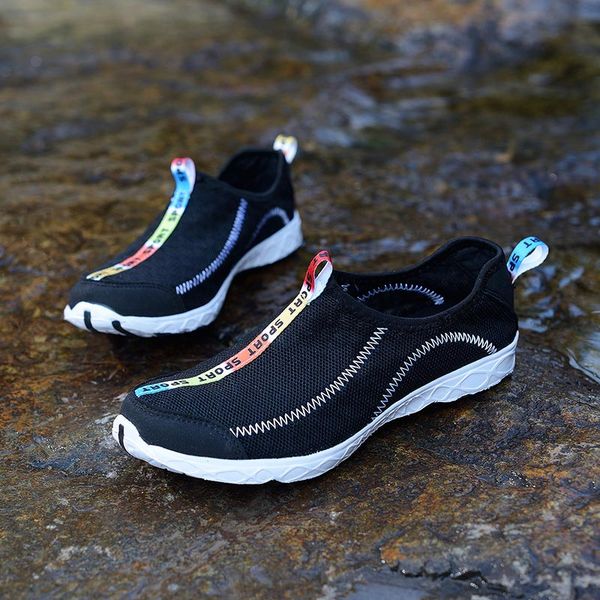 large size slip-on sneakers male shoes sport running shoes women sports men trainers men black athletic gym training e-231
large size slip-on sneakers male shoes sport running shoes women sports men trainers men black athletic gym training e-231