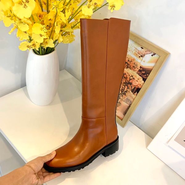 new classic fashion wide low heel shoes belt buckle solid shoes women casual women's spring and autumn mid-legged boots large size 35-4
new classic fashion wide low heel shoes belt buckle solid shoes women casual women's spring and autumn mid-legged boots large size 35-4