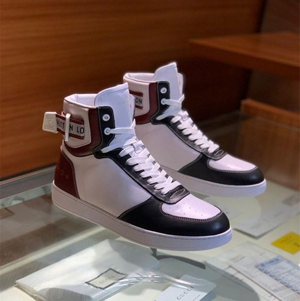 newst run away pulse sneakers mens luxurious brand sneaker men running shoes designers trainer casual outdoor boots with box and bags, Black
newst run away pulse sneakers mens luxurious brand sneaker men running shoes designers trainer casual outdoor boots with box and bags, Black
