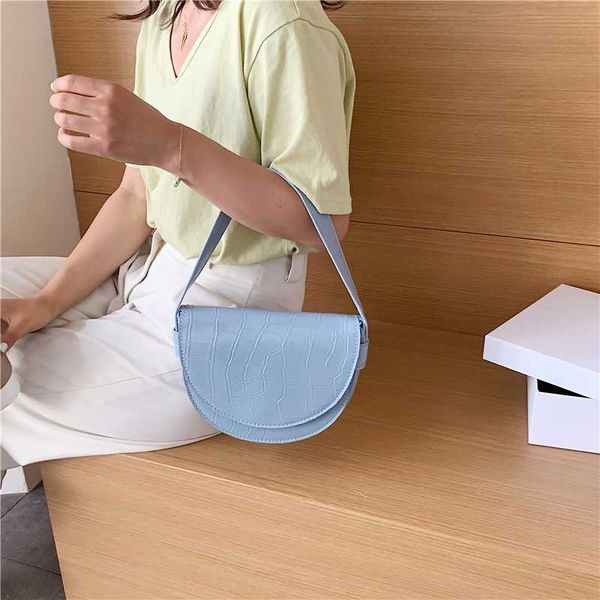 2020 solid crocodile half round women's shoulder messenger bag bags for women 2020 purses and handbags
2020 solid crocodile half round women's shoulder messenger bag bags for women 2020 purses and handbags
