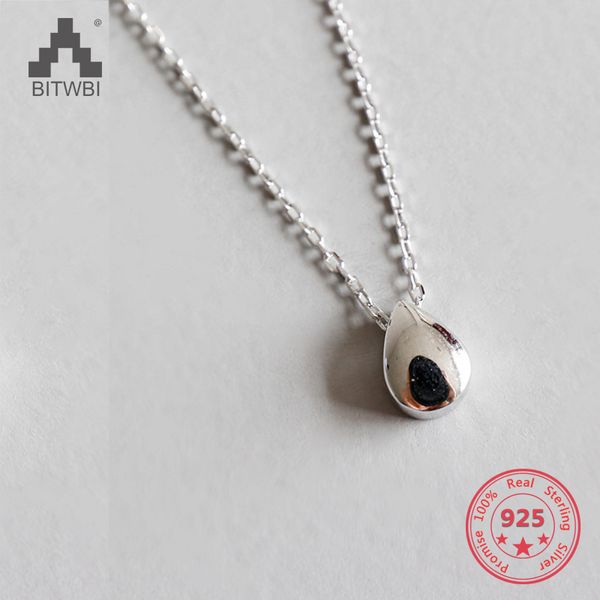 2019 korea 925 silver personality design fashion minimalist water drop shaped pendant necklace
2019 korea 925 silver personality design fashion minimalist water drop shaped pendant necklace