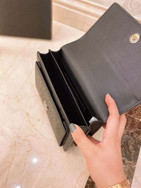 chain fashion worn female bag pressure letters women's shoulder bucket woman genuine leather handbags purses package
chain fashion worn female bag pressure letters women's shoulder bucket woman genuine leather handbags purses package