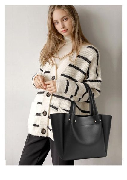 2020 new women's shoulder bag korean fashion ladies messenger bag simple casual ladies saddle
2020 new women's shoulder bag korean fashion ladies messenger bag simple casual ladies saddle
