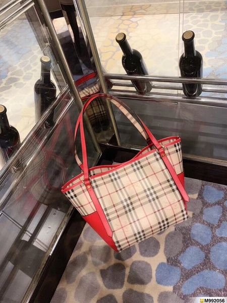 Leather Handbags Tassel Handbag Single Shoulder Bag for Women Casual Tote Bags Ladies Large Capacity Shopping bags Women handbags Wallet
Leather Handbags Tassel Handbag Single Shoulder Bag for Women Casual Tote Bags Ladies Large Capacity Shopping bags Women handbags Wallet