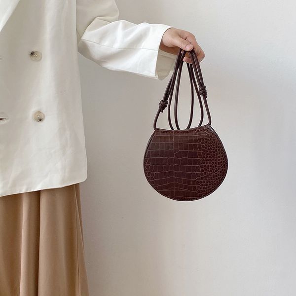 2020 new shoulder bag women's casual fashion korean version concave and convex crossbody ladies small round bag
2020 new shoulder bag women's casual fashion korean version concave and convex crossbody ladies small round bag