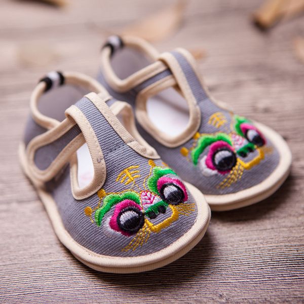baby casual shoes spring autumn summer baby chinese style embroidered canvas non-slip shoes tiger head footwear, Black
baby casual shoes spring autumn summer baby chinese style embroidered canvas non-slip shoes tiger head footwear, Black