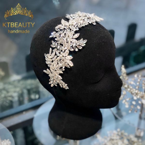 new rhinestone crystal tiara longer size silvery/gold headband royal bridal wedding dressing crown accessory women jewelry y200727, White;golden
new rhinestone crystal tiara longer size silvery/gold headband royal bridal wedding dressing crown accessory women jewelry y200727, White;golden