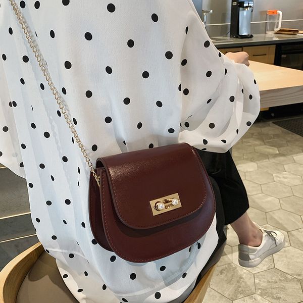 женская сумка small color block high sense bag простой цепи плеча bag
женская сумка small color block high sense bag простой цепи плеча bag