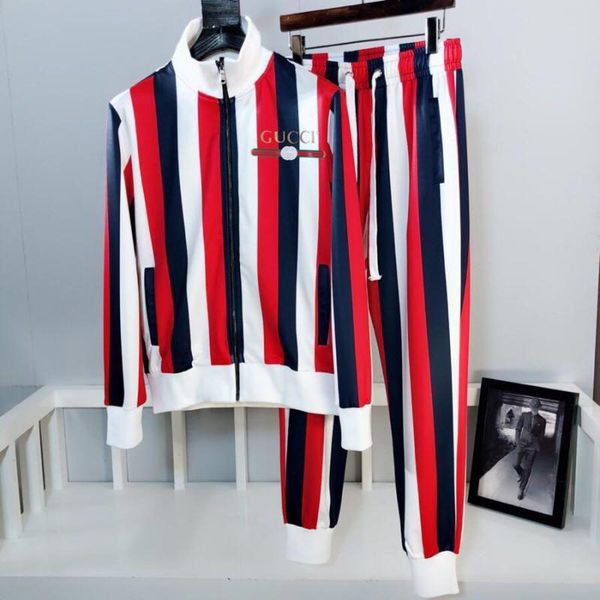 2019 long sleeve brands luxuryt designers letter printing running sweatshirt tracksuit suits mens coats jackets casual sweatshirts s-2xl, White;black 
2019 long sleeve brands luxuryt designers letter printing running sweatshirt tracksuit suits mens coats jackets casual sweatshirts s-2xl, White;black