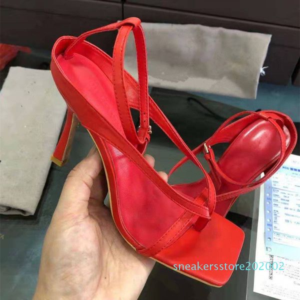 origin package chic sky blue v strap stretch sandal designer heels stable sole genuine leather shoes with a squared sole tradingbear ss2, Black
origin package chic sky blue v strap stretch sandal designer heels stable sole genuine leather shoes with a squared sole tradingbear ss2, Black