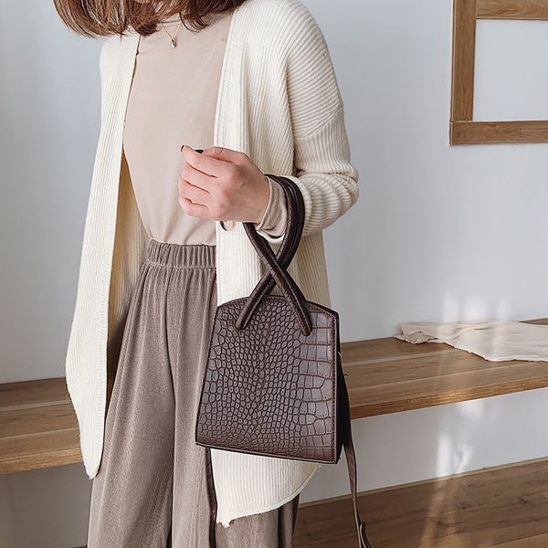 crocodile joker retro women's version portable diagonal small bag bag portable 2019 square shoulder pattern fall/winter korean new of b
crocodile joker retro women's version portable diagonal small bag bag portable 2019 square shoulder pattern fall/winter korean new of b