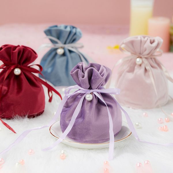 50pcs drawstring velent gift bags with pearl christimas wedding favor chocolate cookies candy bags box velvet sachet pouches
50pcs drawstring velent gift bags with pearl christimas wedding favor chocolate cookies candy bags box velvet sachet pouches