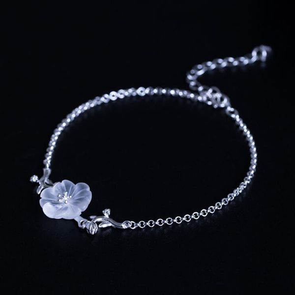 925 sterling silver hand-carved simple trendy creative transparent white crystal small flower lady's bracelet accessories, Golden;silver
925 sterling silver hand-carved simple trendy creative transparent white crystal small flower lady's bracelet accessories, Golden;silver