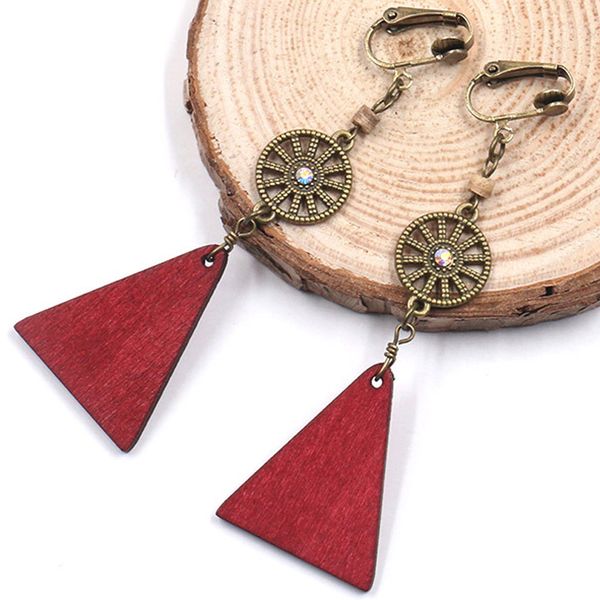 new vintage wood triangle clip earrings with pendants for women ethnic bohemia round crystal drop ear clip cuff long earrings, Silver
new vintage wood triangle clip earrings with pendants for women ethnic bohemia round crystal drop ear clip cuff long earrings, Silver