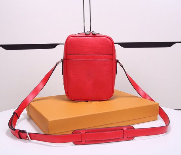 De igner bag upremme houlder bag woman genuine leather camera bag epi cowhide cro body bag upremme me enger bagm53434
De igner bag upremme houlder bag woman genuine leather camera bag epi cowhide cro body bag upremme me enger bagm53434