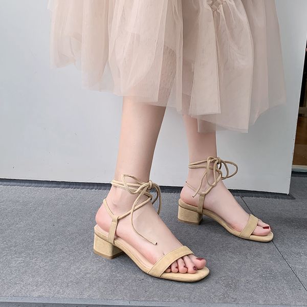 2020 summer black yellow women sandals 4cm block high heels femme shoes 11813ash2429
2020 summer black yellow women sandals 4cm block high heels femme shoes 11813ash2429
