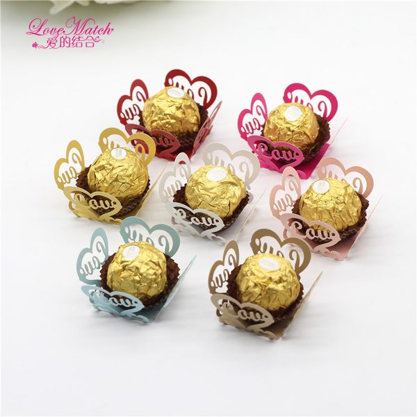 50шт любовь лазерная резка коробка конфет бар сувениры шоколадный торт аксессуары свадебные сувениры коробка конфет украшения партии
50шт любовь лазерная резка коробка конфет бар сувениры шоколадный торт аксессуары свадебные сувениры коробка конфет украшения партии