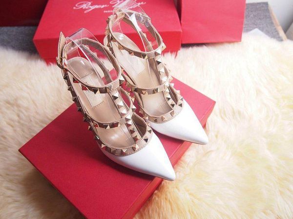 high-heeled shoes 2019 new european station shoes 35-42 brand shoes factory direct sales 15 color ing, Black
high-heeled shoes 2019 new european station shoes 35-42 brand shoes factory direct sales 15 color ing, Black