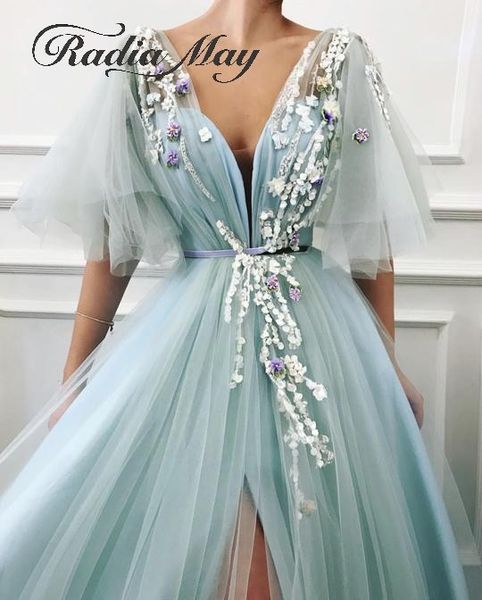 baby blue tulle handmade 3d flowers long fairy prom dresses with sleeves high split deep v-neck girls graduation dress gala gown, White;black
baby blue tulle handmade 3d flowers long fairy prom dresses with sleeves high split deep v-neck girls graduation dress gala gown, White;black