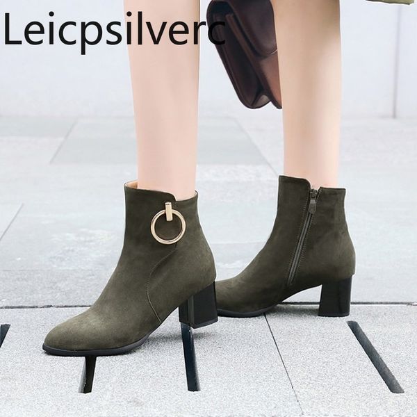 women's boots winter fashion flock metal decoration pointed zipper thick heel mid heel short tube women's shoe plus size 32-46, Black
women's boots winter fashion flock metal decoration pointed zipper thick heel mid heel short tube women's shoe plus size 32-46, Black