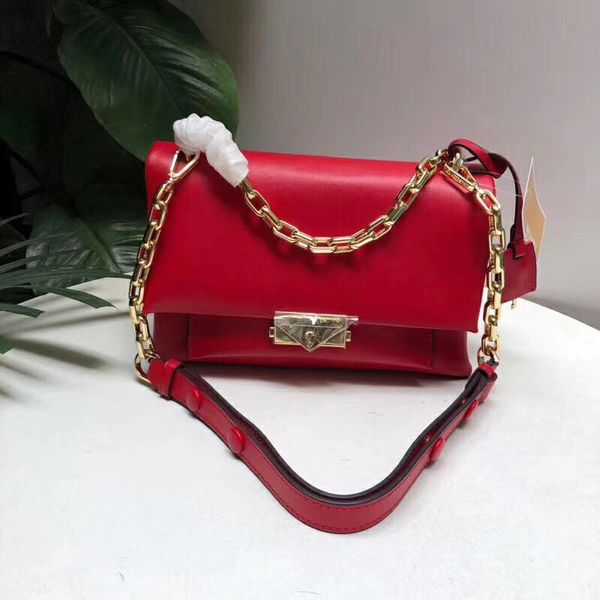 High quality new designer fashion brand leather handbag shoulder Messenger bag with trademark
High quality new designer fashion brand leather handbag shoulder Messenger bag with trademark