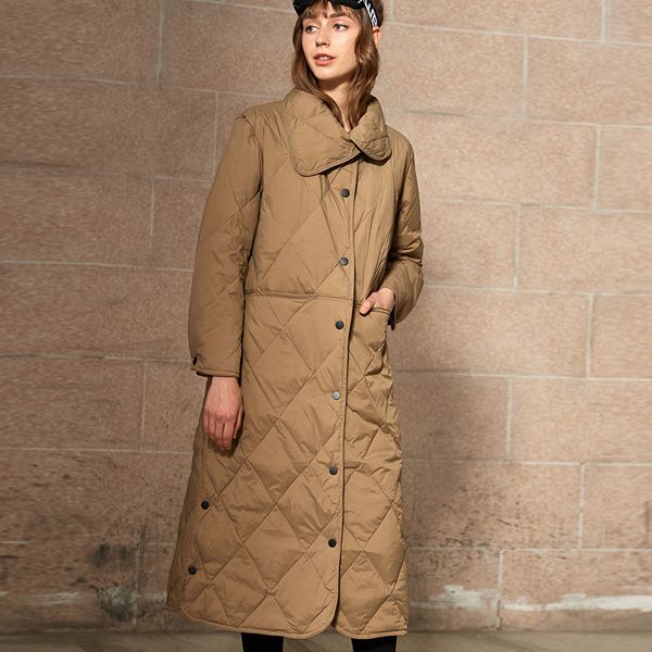 2020 ultra light winter down jacket women white duck down single breasted stand collar female long sleeve down parka overcoat, Black
2020 ultra light winter down jacket women white duck down single breasted stand collar female long sleeve down parka overcoat, Black