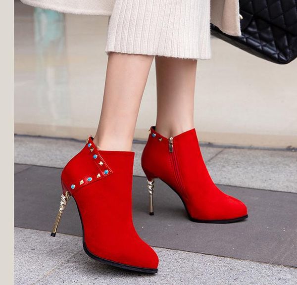 2019 women's boots in winter with new style high heel fine heel pointed end suede@6099, Black
2019 women's boots in winter with new style high heel fine heel pointed end suede@6099, Black