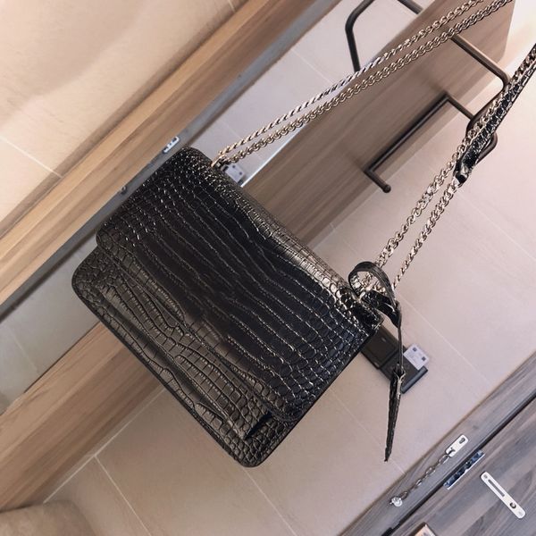 designer crossbody bag shoulder bags leather luxury messenger bag handbags wallets for women bag designer totes nano speedy
designer crossbody bag shoulder bags leather luxury messenger bag handbags wallets for women bag designer totes nano speedy