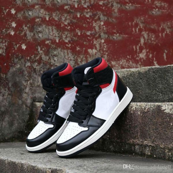 новый 1 og high black gym red мужчины баскетбол обувь черный gym red дизайнер легкая атлетика спортивные повседневные кроссовки
новый 1 og high black gym red мужчины баскетбол обувь черный gym red дизайнер легкая атлетика спортивные повседневные кроссовки