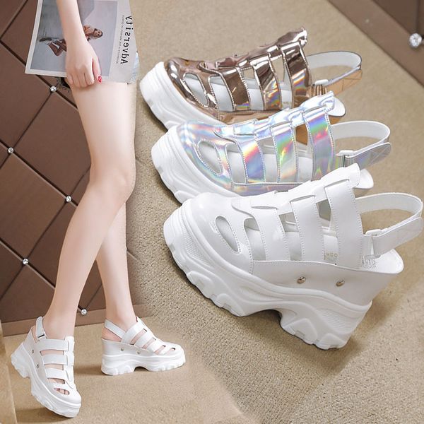 rome baotou wedge sandals women's summer 2020 new wild korean version of hollowed sponge cake heightened women's shoes, Black
rome baotou wedge sandals women's summer 2020 new wild korean version of hollowed sponge cake heightened women's shoes, Black