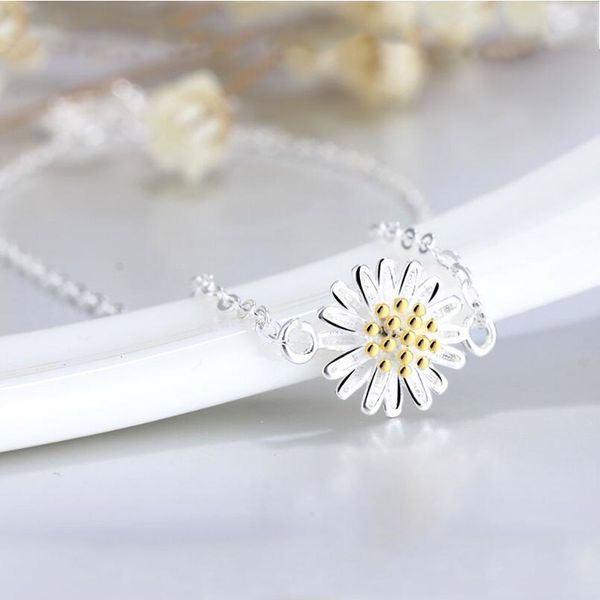 new arrival 925 silver anklets with flower shape women party jewelry trendy girl female silver anklets, Red;blue
new arrival 925 silver anklets with flower shape women party jewelry trendy girl female silver anklets, Red;blue
