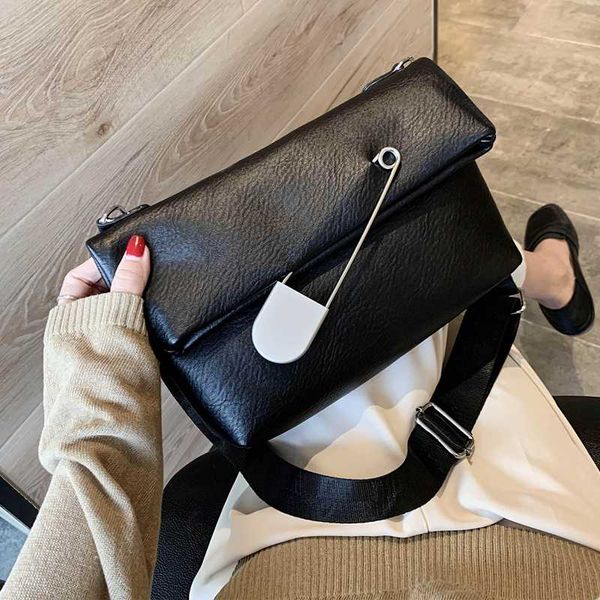 fold over crossbody сумки для женщин параллельный дизайн иглы дамы тотализатор широкий плечевой ремень женская сумка искусственная кожа сумк
fold over crossbody сумки для женщин параллельный дизайн иглы дамы тотализатор широкий плечевой ремень женская сумка искусственная кожа сумк